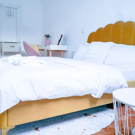 Boho Chic In Town Center Holiday home Viersen