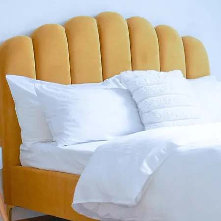 Boho Chic In Town Center *