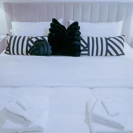 Boho Chic In Town Center Holiday home *