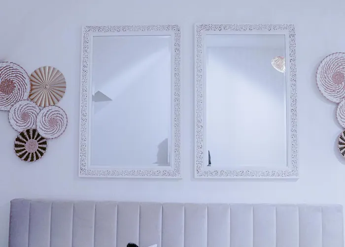 Dom wakacyjny Boho Chic In Town Center